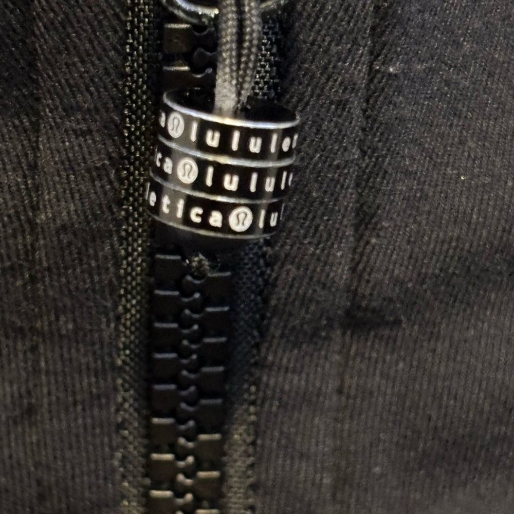 Lululemon active jacket - Picture 2 of 4